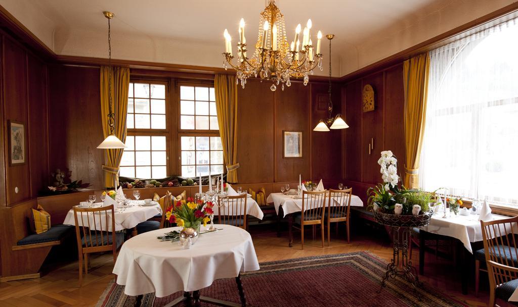 Hotel Ochsen Uberlingen Bagian luar foto