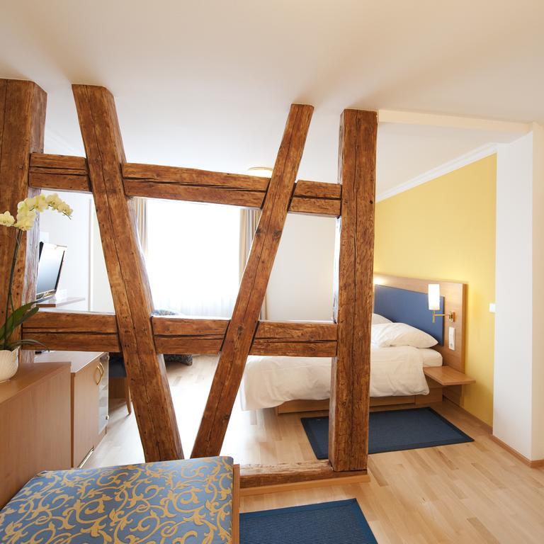 Hotel Ochsen Uberlingen Bagian luar foto