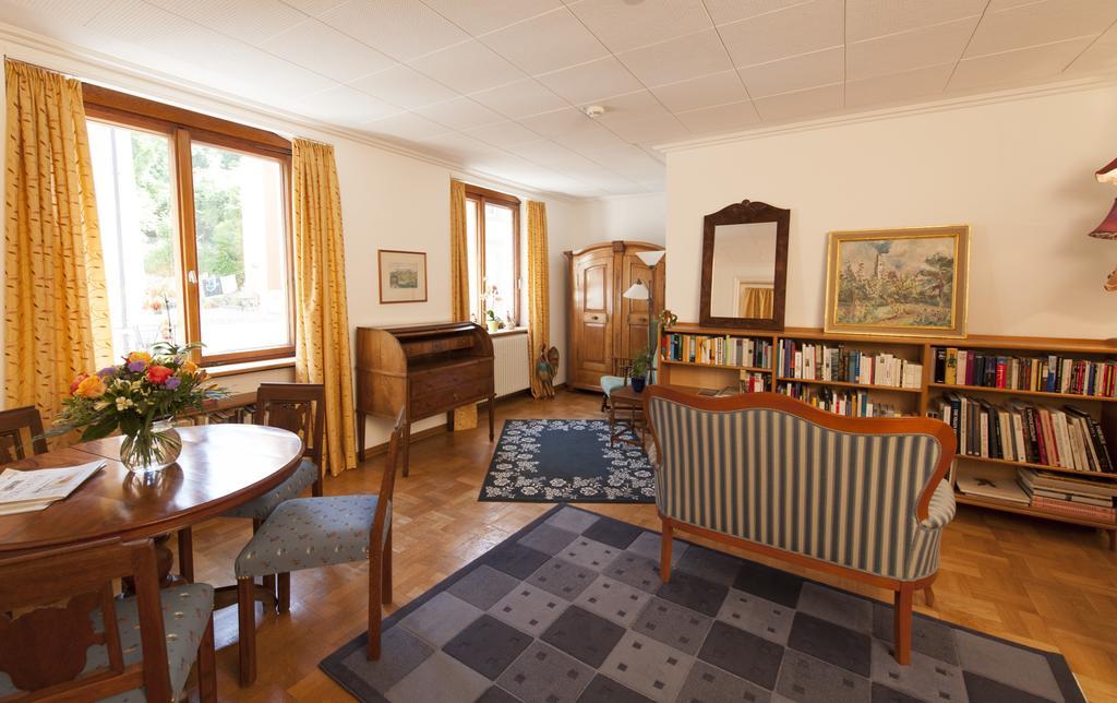 Hotel Ochsen Uberlingen Bagian luar foto